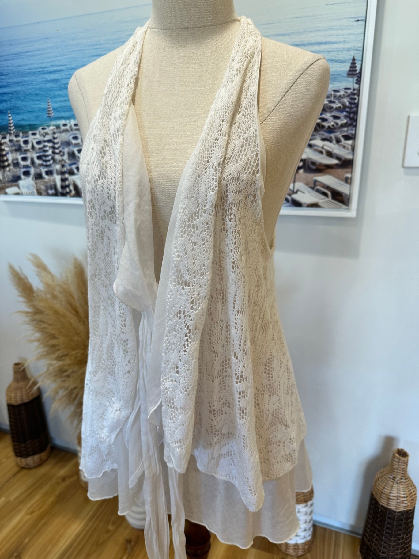 Braez - Lace Vest - Extra Small / Small - White
