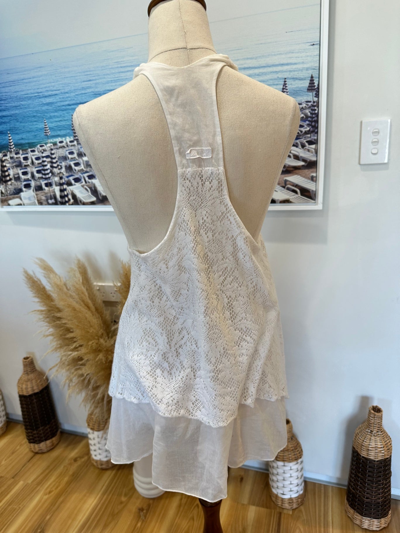 Braez - Lace Vest - Extra Small / Small - White