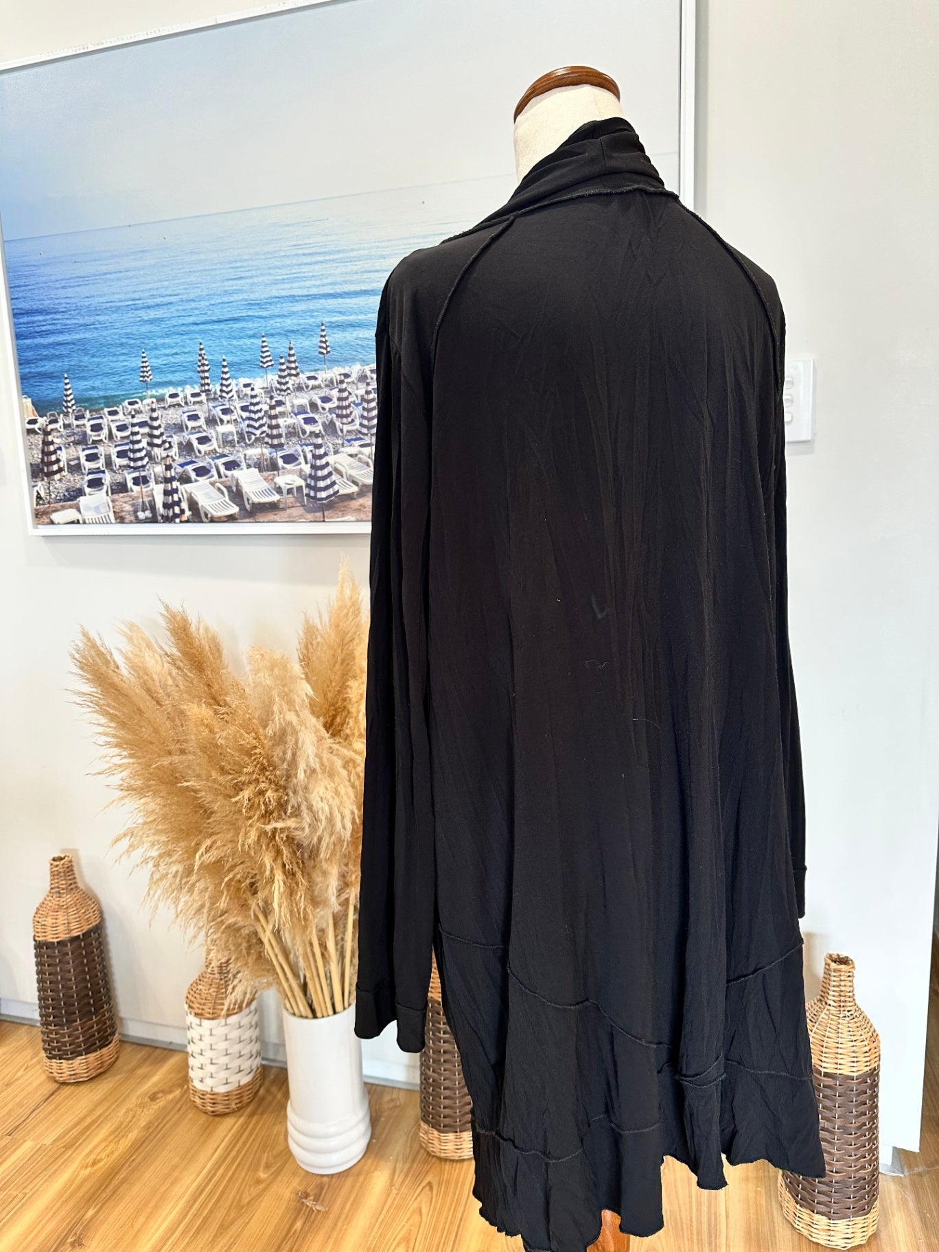Taking Shape Cardigan - Large / Extra Large - Black