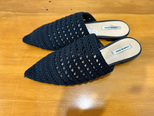 Country Road - Crochet Inspired Slides - Size 42 - Black
