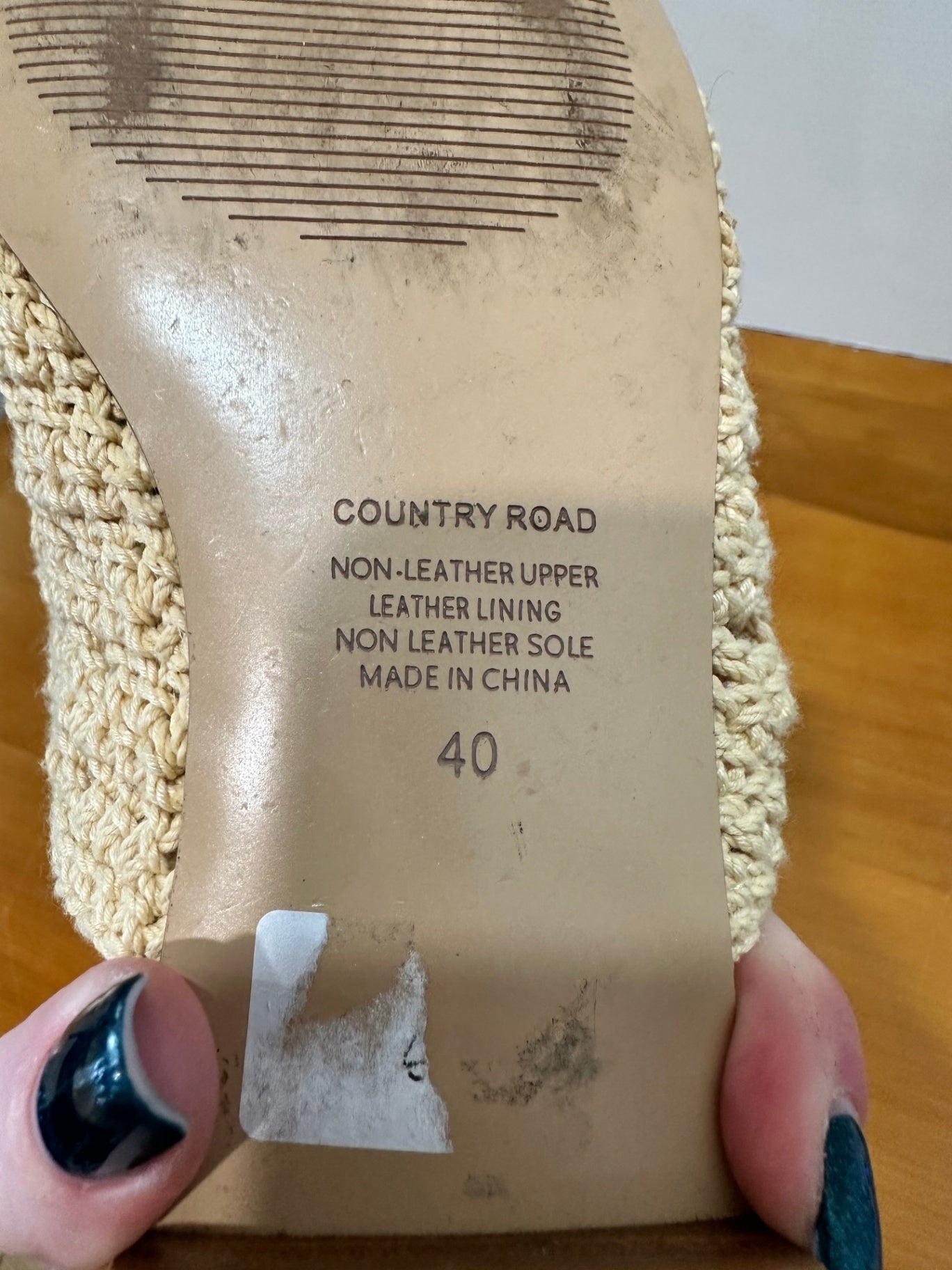 Country Road - Slip On Crochet Shoes - EU 40 - Beige