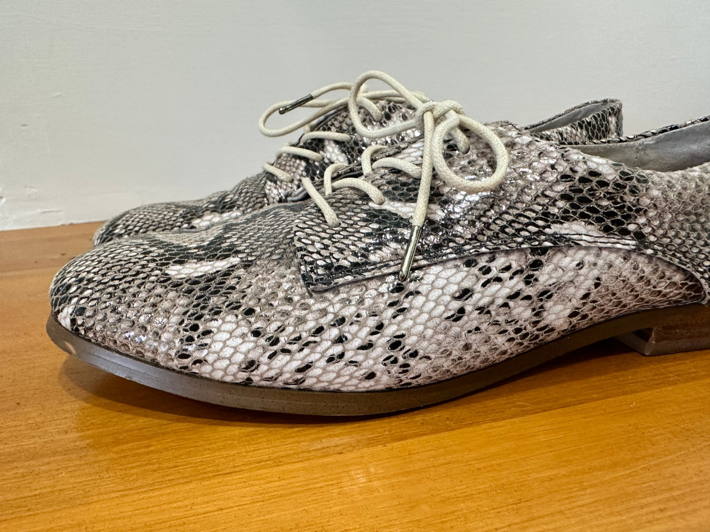 Sportscraft - Shoes - Size EU 38 - Snakeskin Inspired