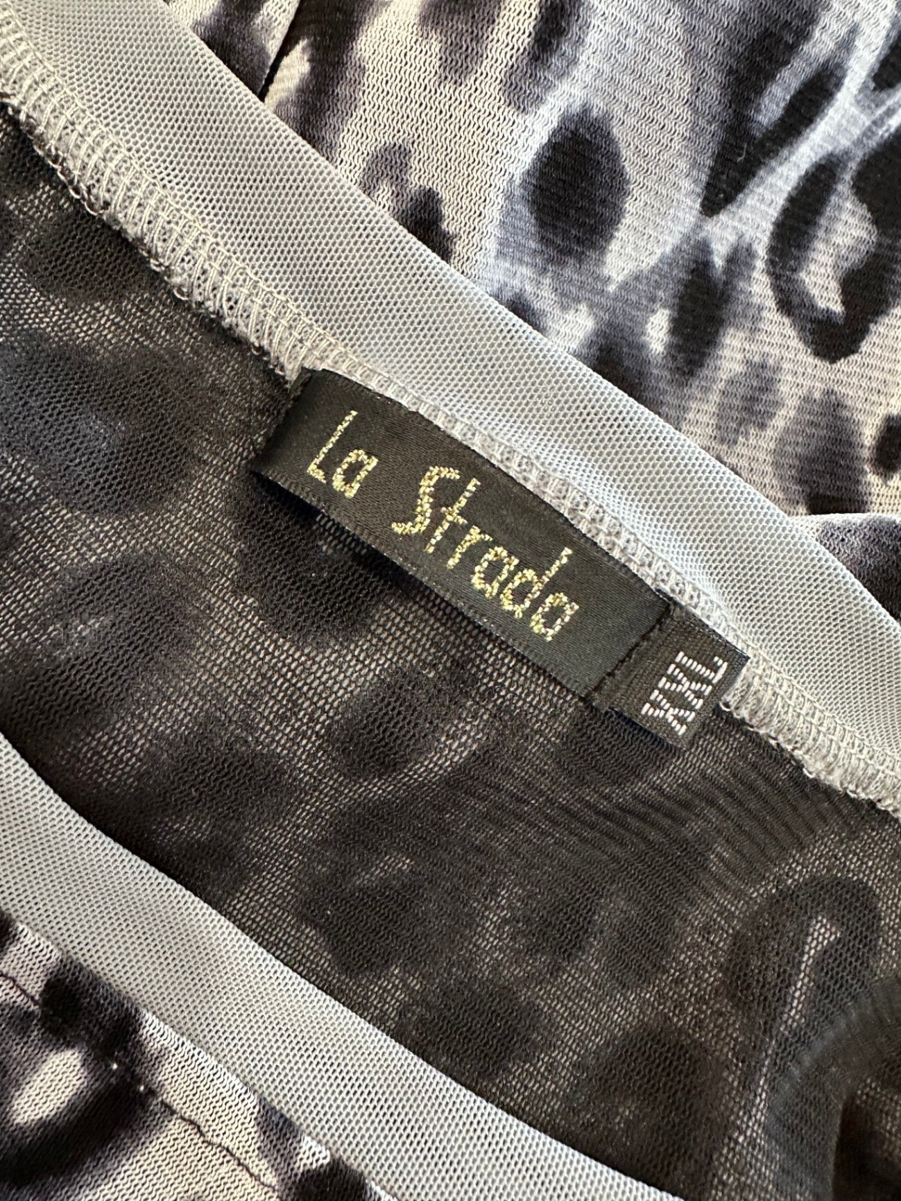 La Strada Blouse - Large / Extra Large - Black and white