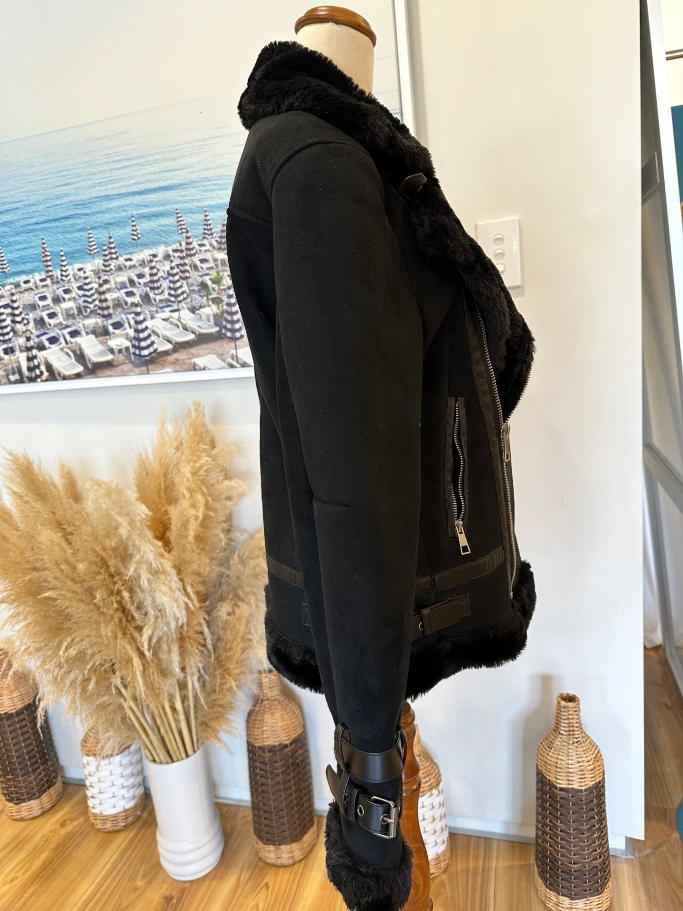 Coat - Faux Fur & Suede - Medium - Black