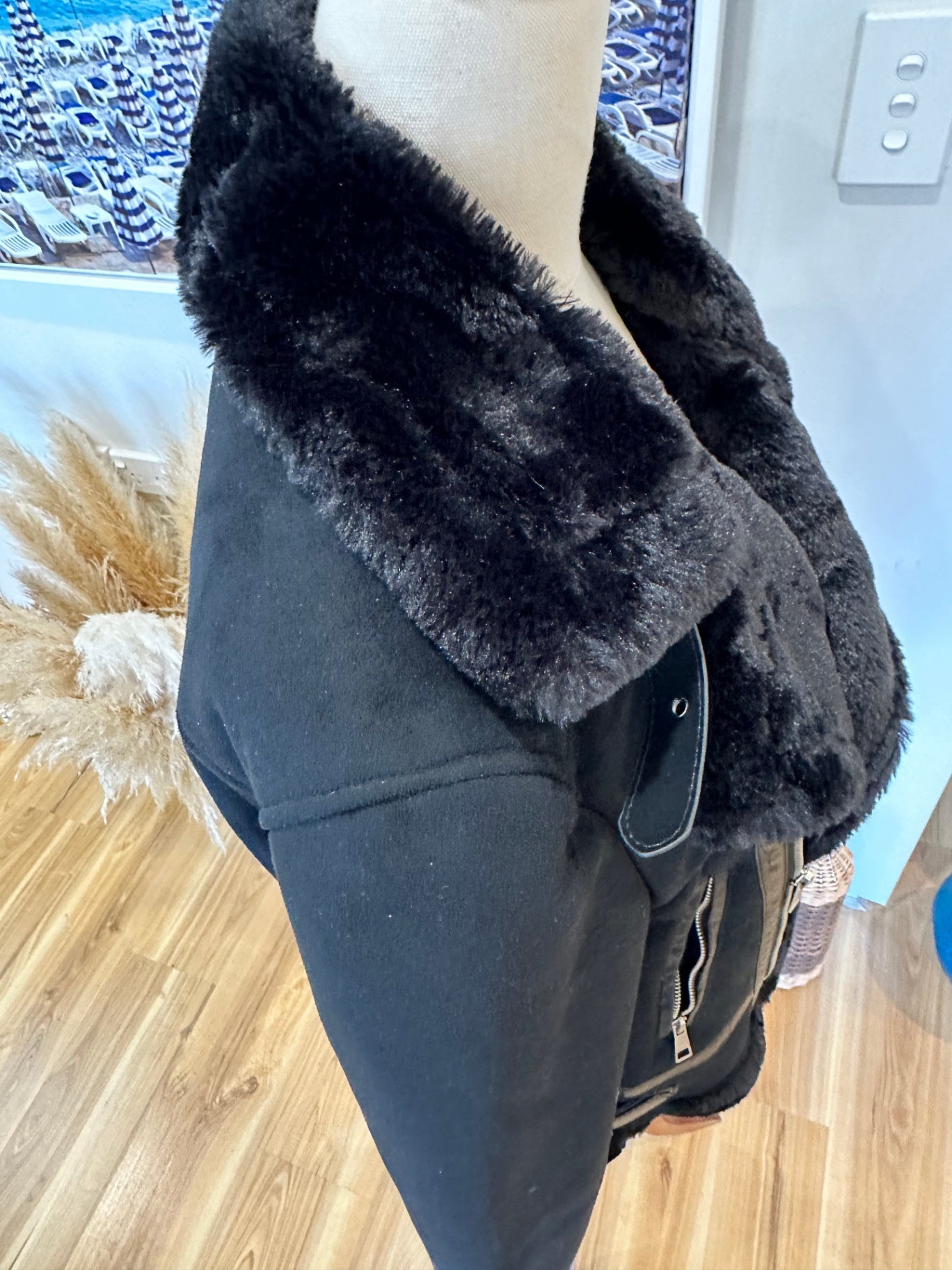 Coat - Faux Fur & Suede - Medium - Black