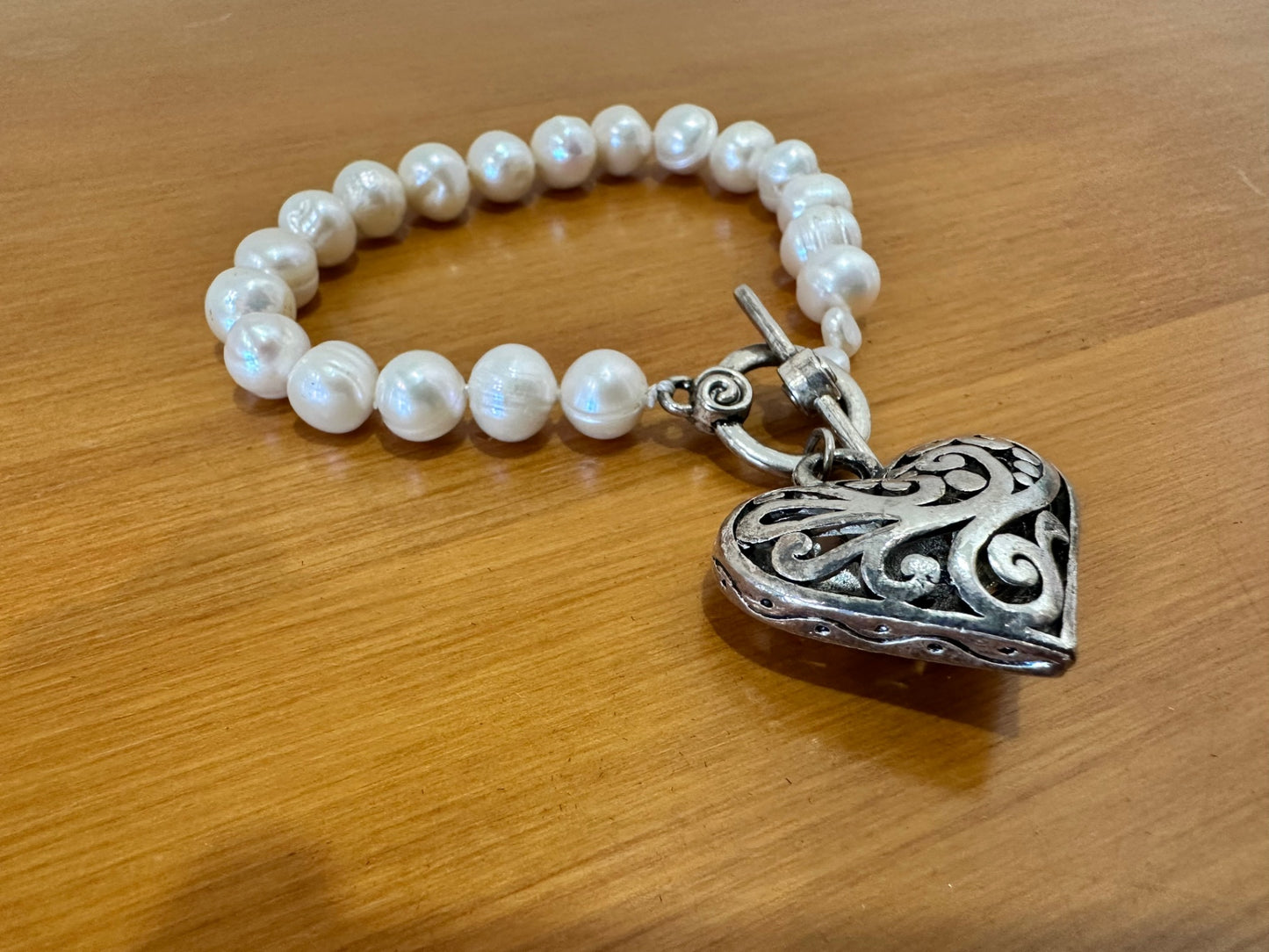 Pearl Bracelet with Heart Pendant