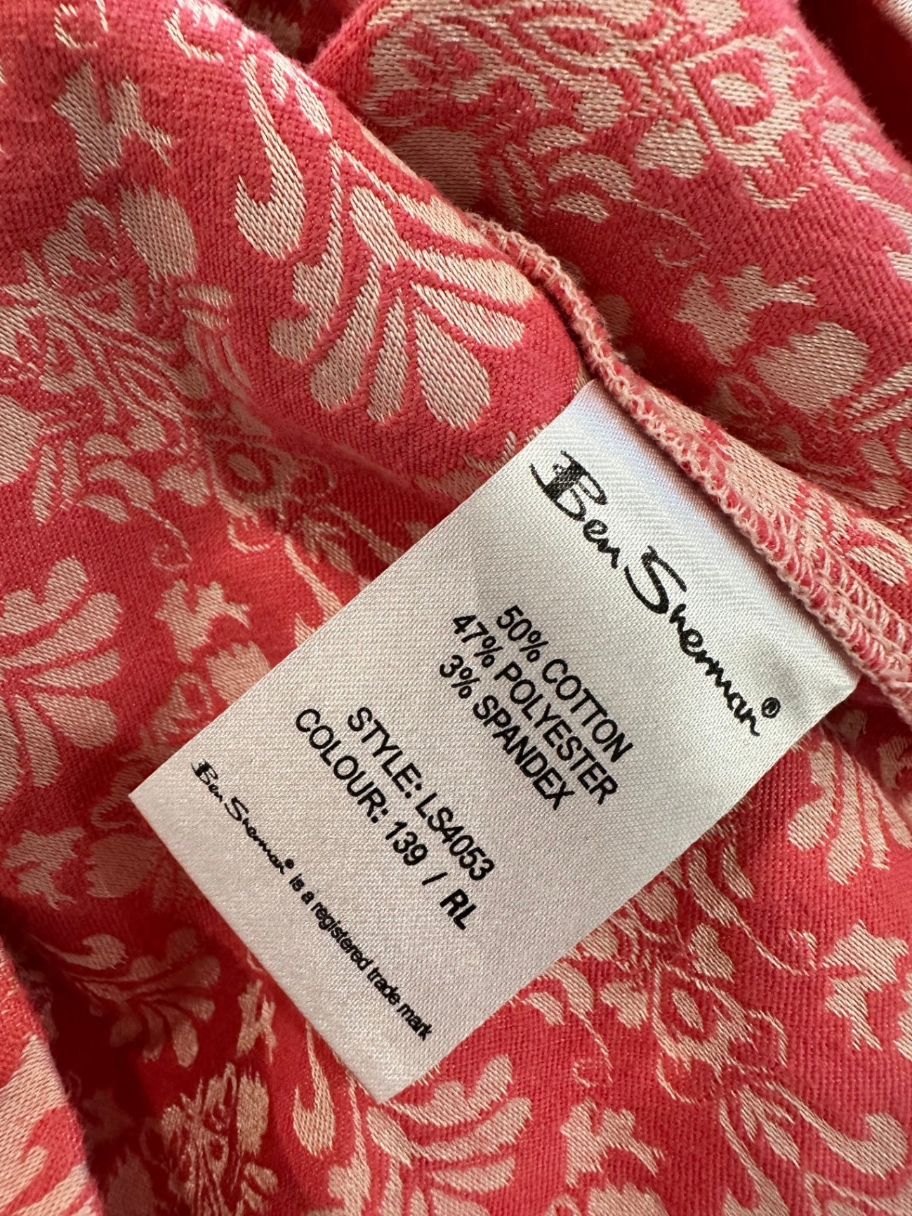 Ben Sherman - Damask Crop Jacket - Size Large - Pink