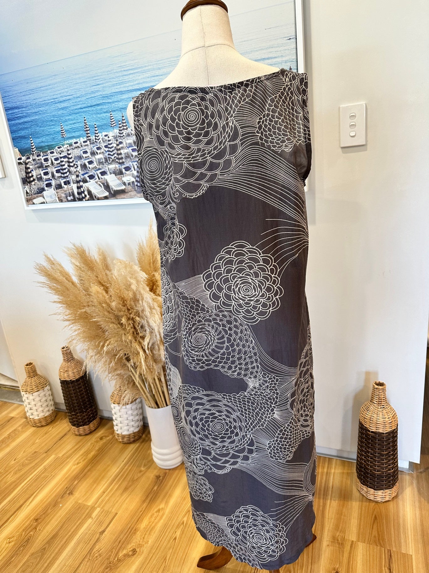 Caravan - Dress - Size: Large - Grey + Cream - 95% Silk + 5% Cotton