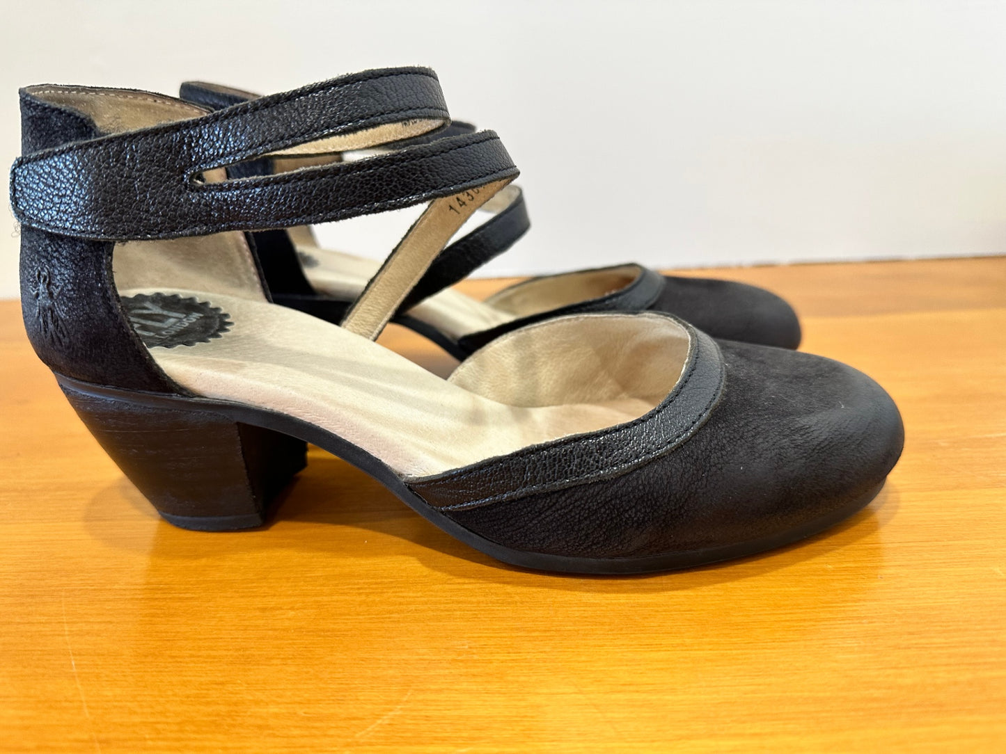 FLY London Heels - Size 39 - Black