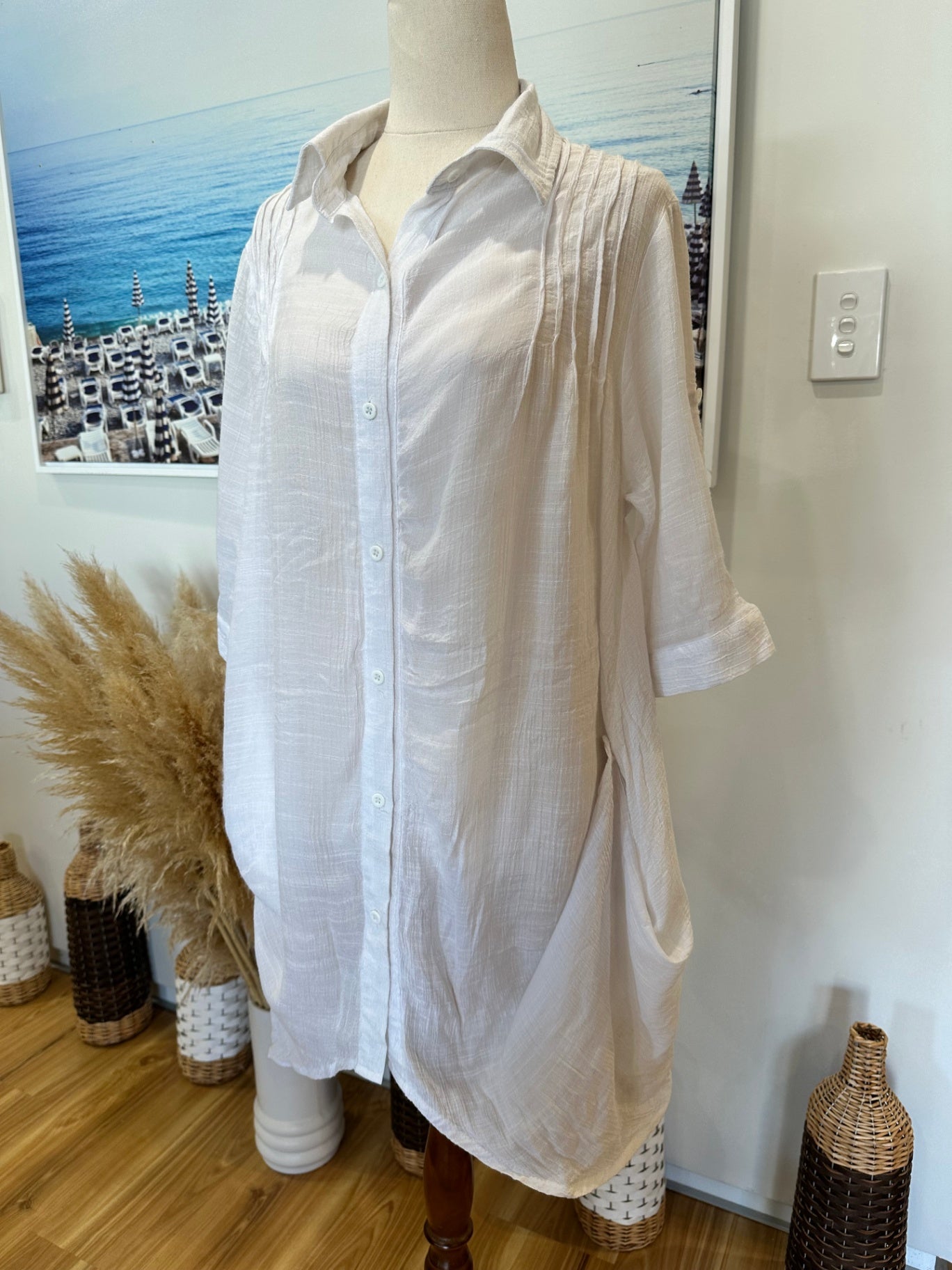 Summer Shirt - Size Large - White