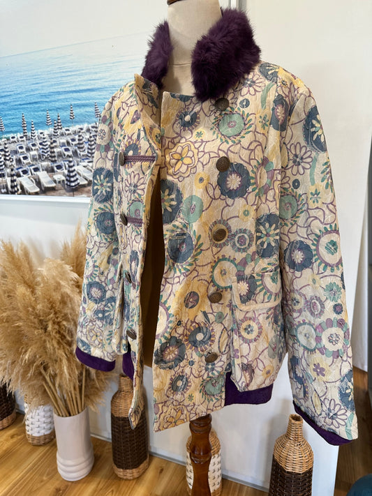 Vintage - Quilted Jacket - EU 42 Medium / Large - Purple tones w Faux Fur Collar