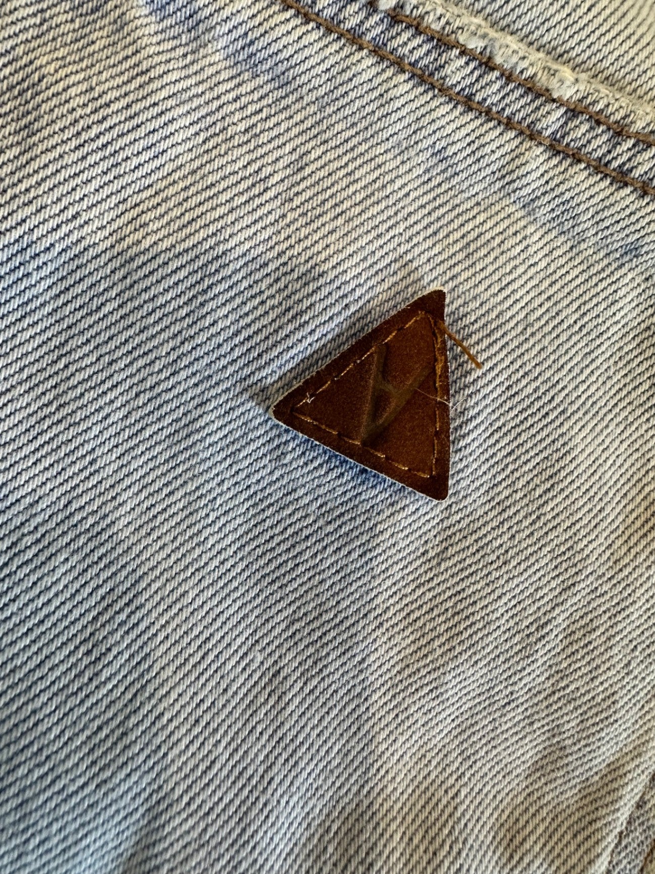 Abrand - Cropped Shorts - Size 8 - Light Blue