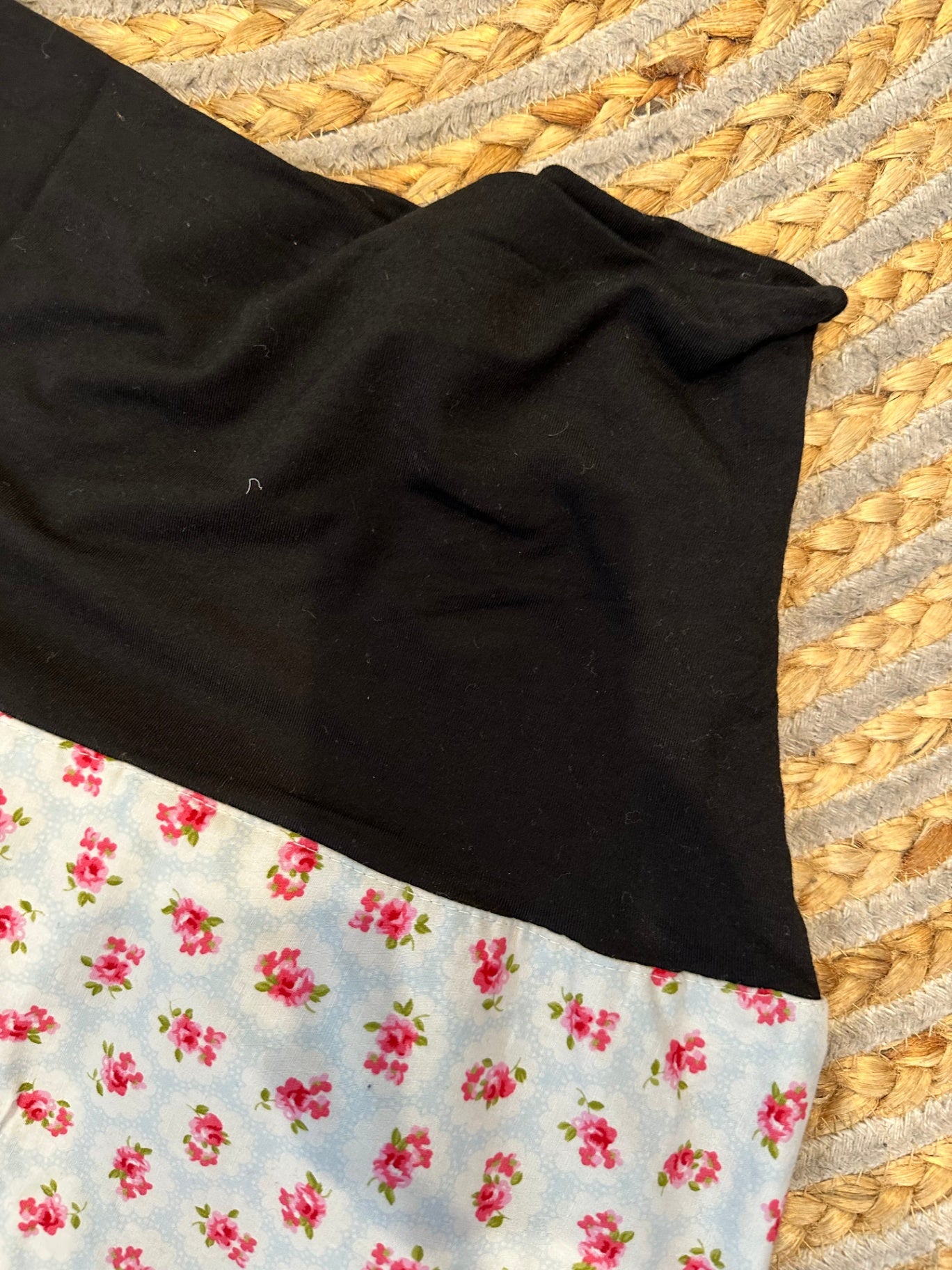 Top Stitch - Made in New Zealand - Skirt - Extra Large - Light blue with pink floral print and black waistband