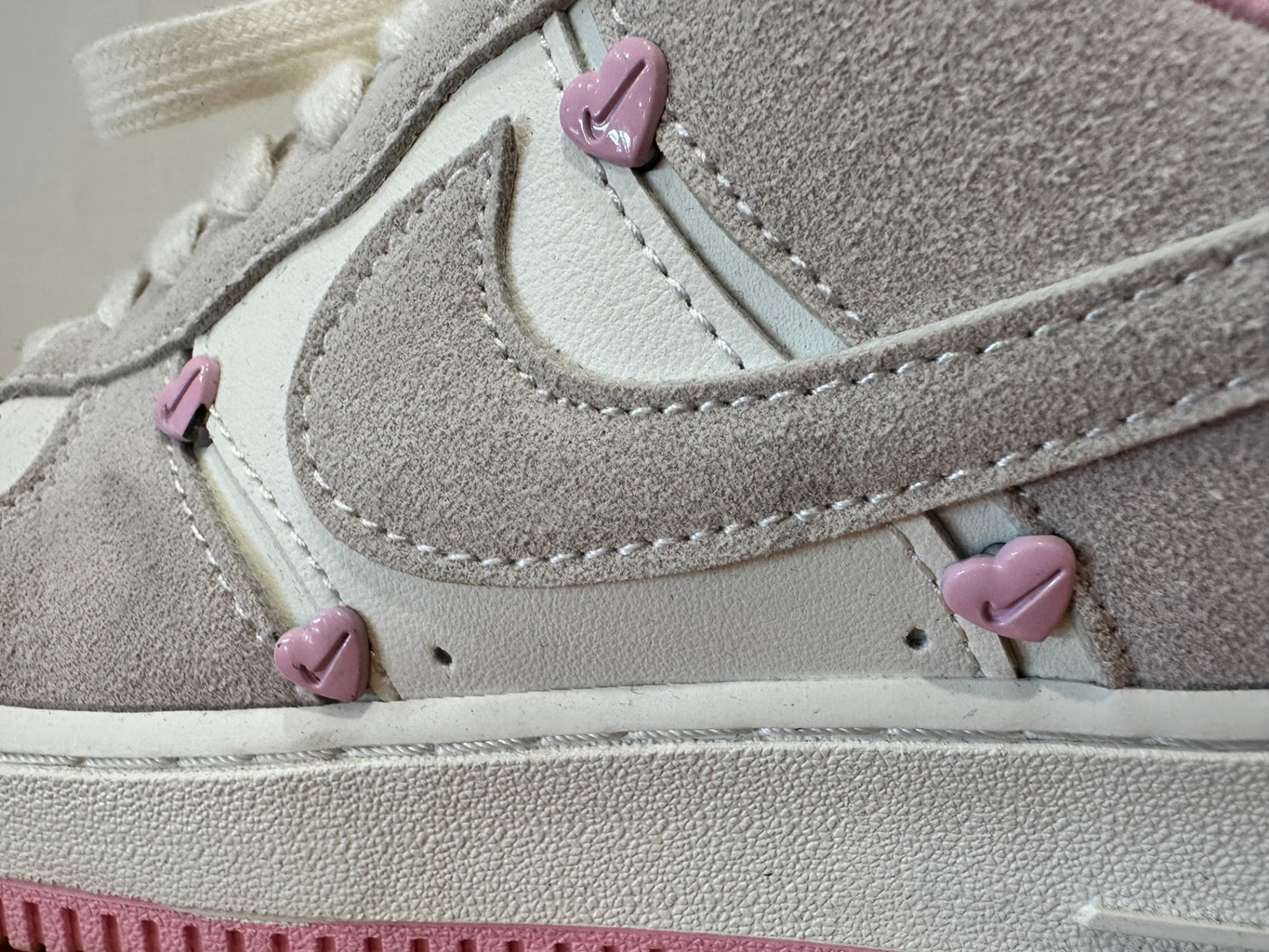 Nike Sneakers - Size EU 38 - Pink and White