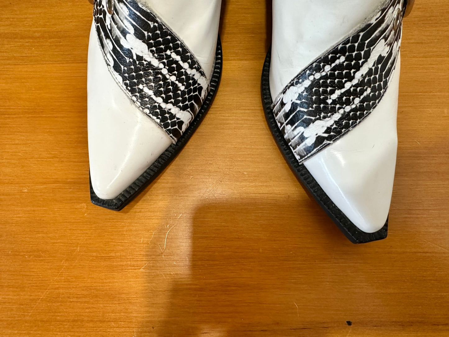 Jeffrey Campbell - Cowboy Heels - Size EU 38 - White and black