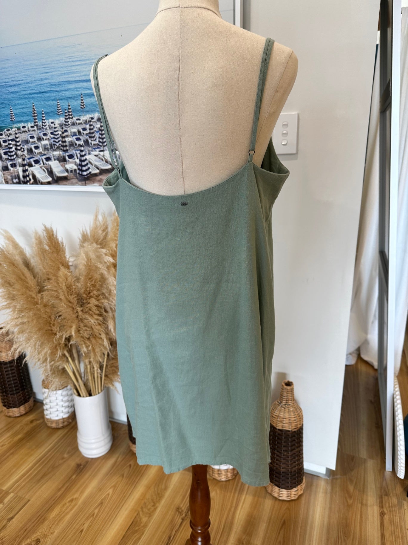 Billabong - Summer Dress - Size 12 - Pale Green