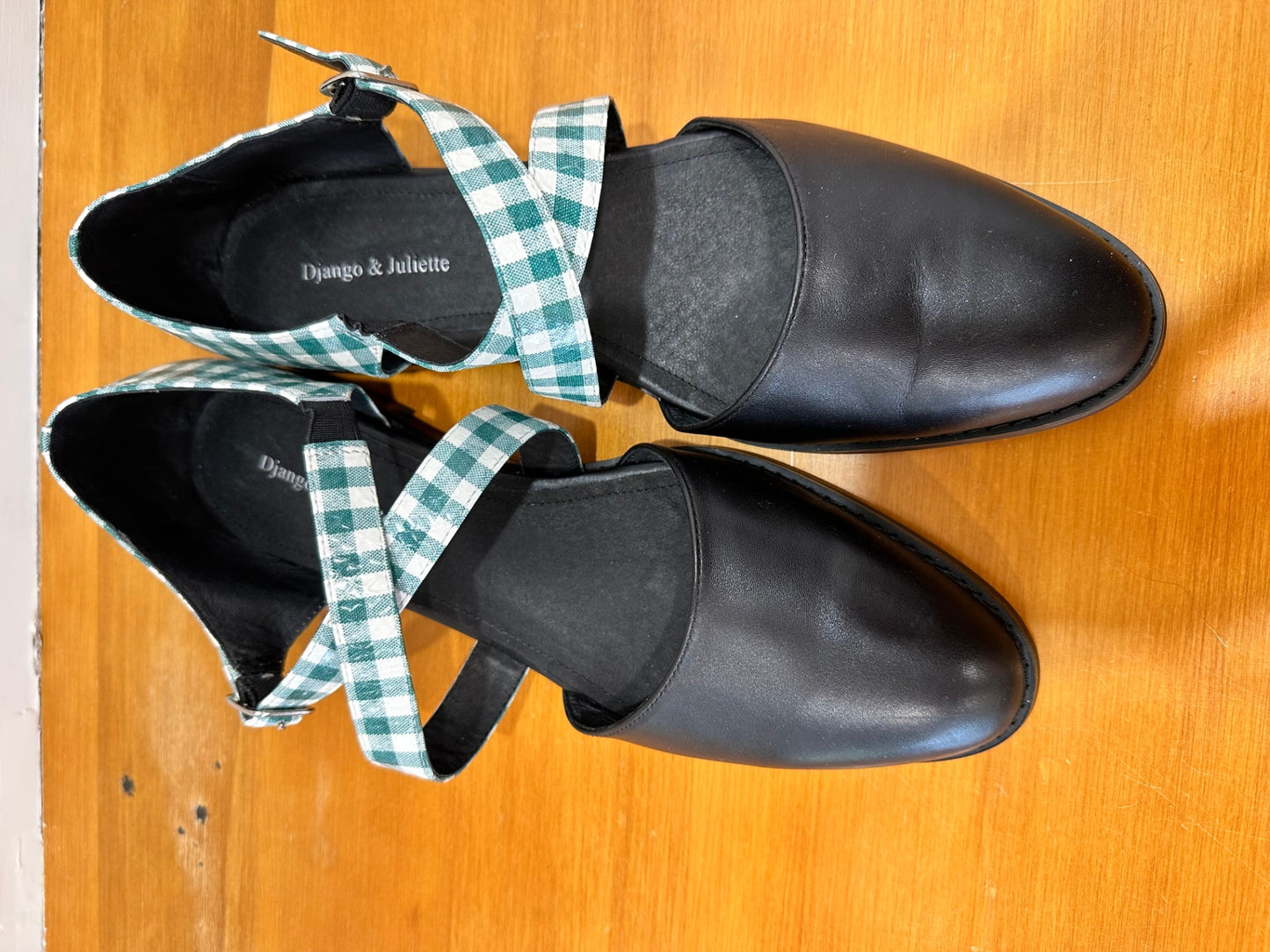 Django & Juliet - Green Gingham Summer Flats - Size EU 42