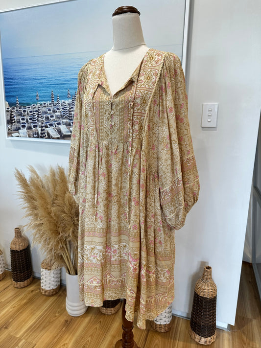 Jaase - Midi Bohemian Dress - Small - Beige & Pink