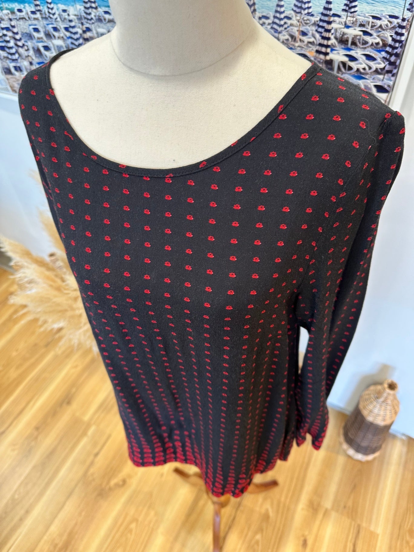 Laura Ashley - Top - Small - Black with Red pattern