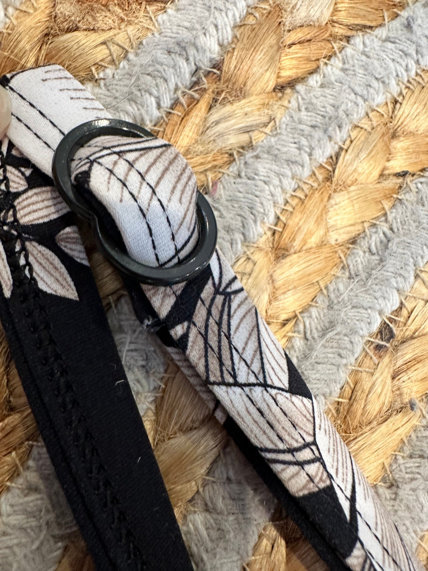 Seafolly - Swimsuit - Size 14 DD - Black and white