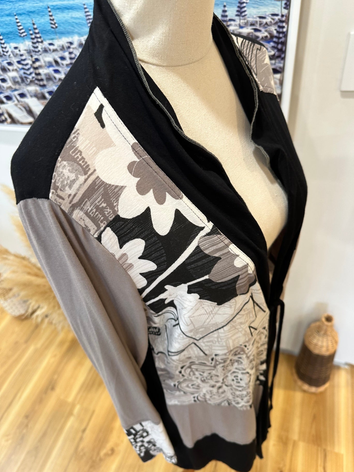 Heine Cardigan - Size 14 - Black / White / Grey