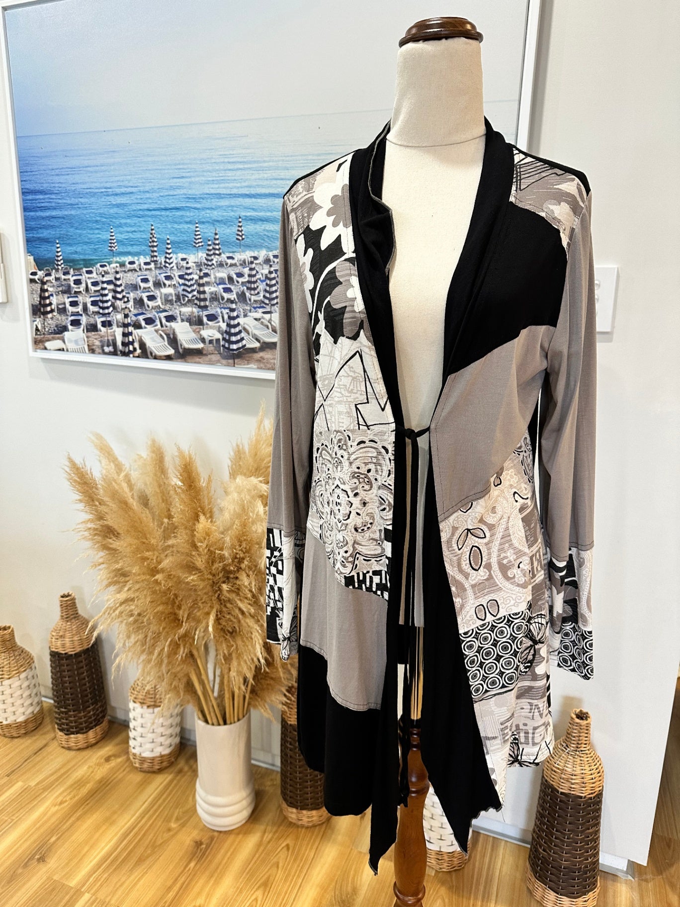 Heine Cardigan - Size 14 - Black / White / Grey