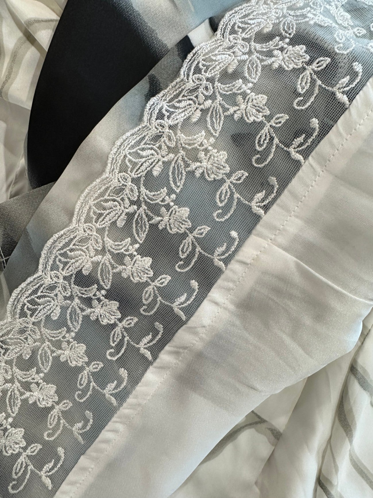 Artisan - Evening Jacket - Size 10 - White / Grey / Pink