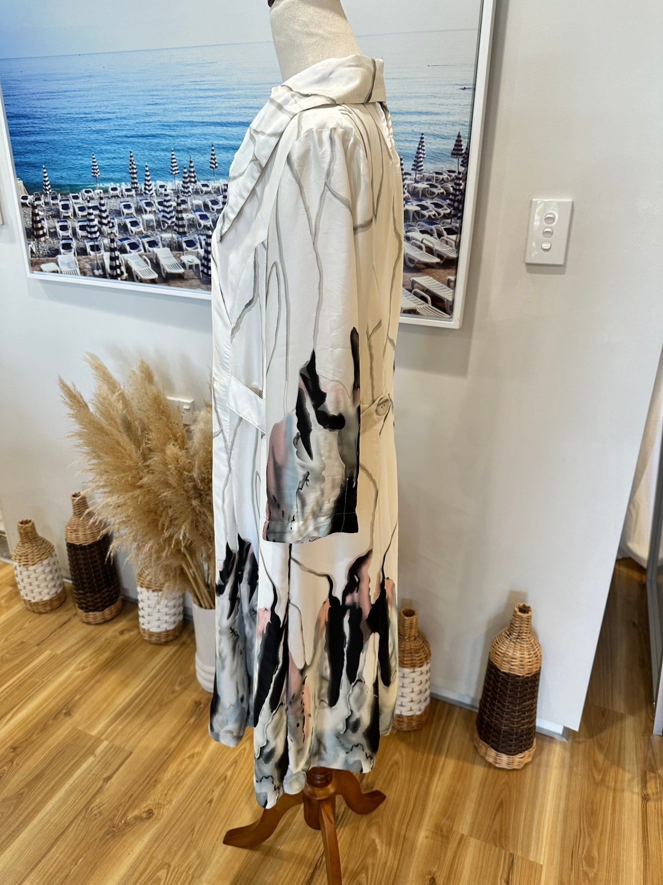 Artisan - Evening Jacket - Size 10 - White / Grey / Pink