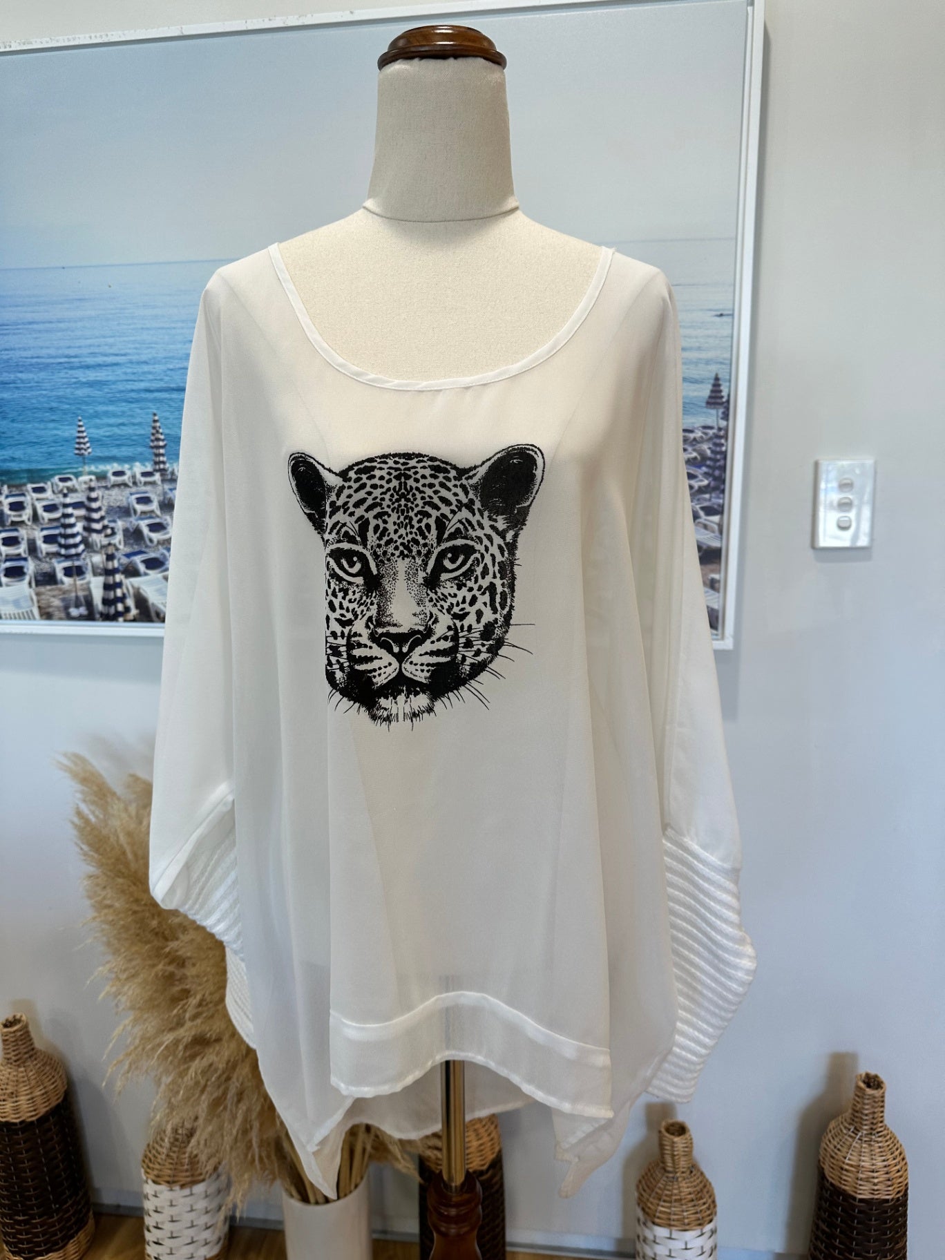 Mi Moso - Blouse w Leopard - Size 16 - White