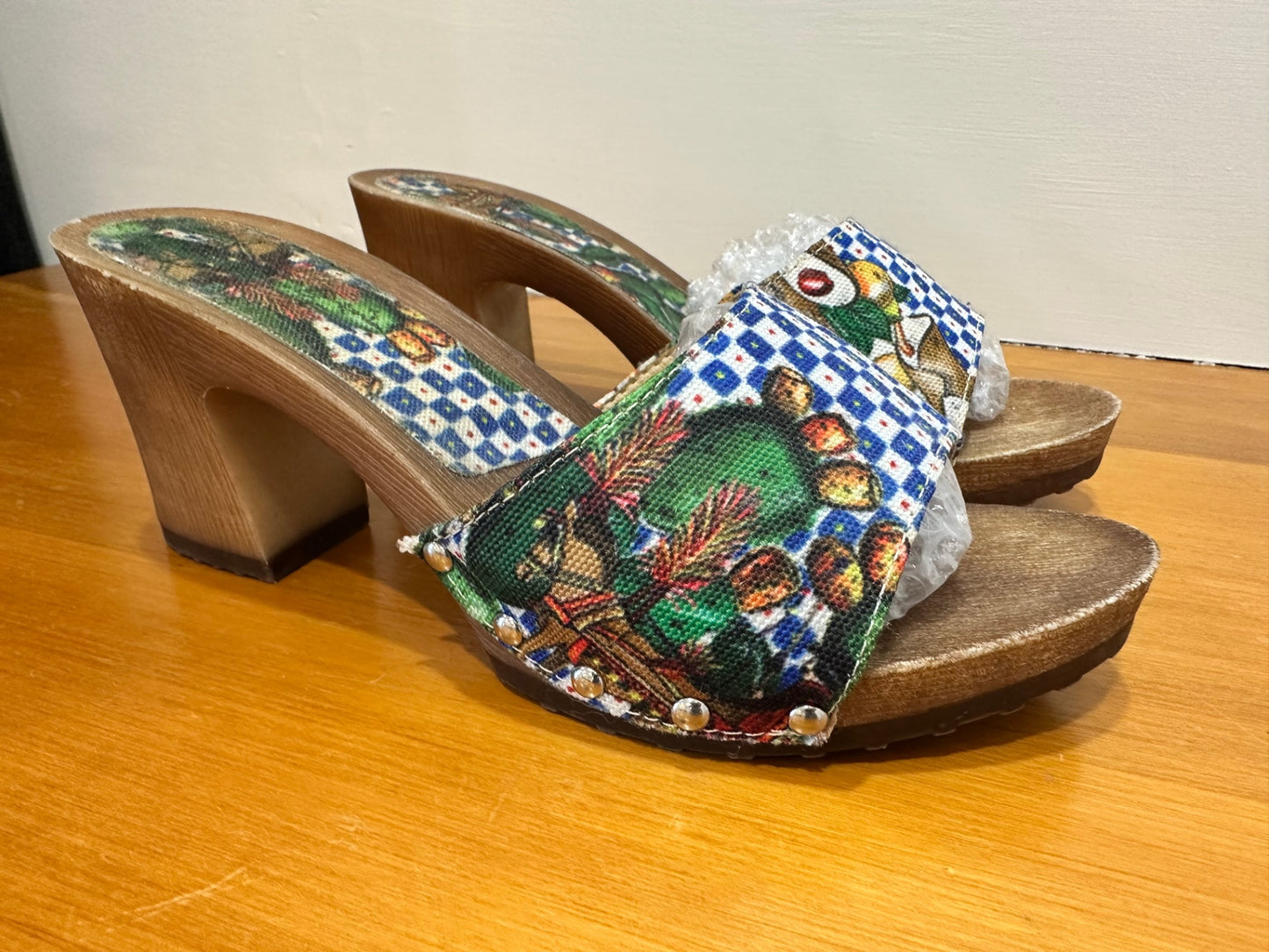 Summer Heels - Size 38 - Tropical Mediterranean