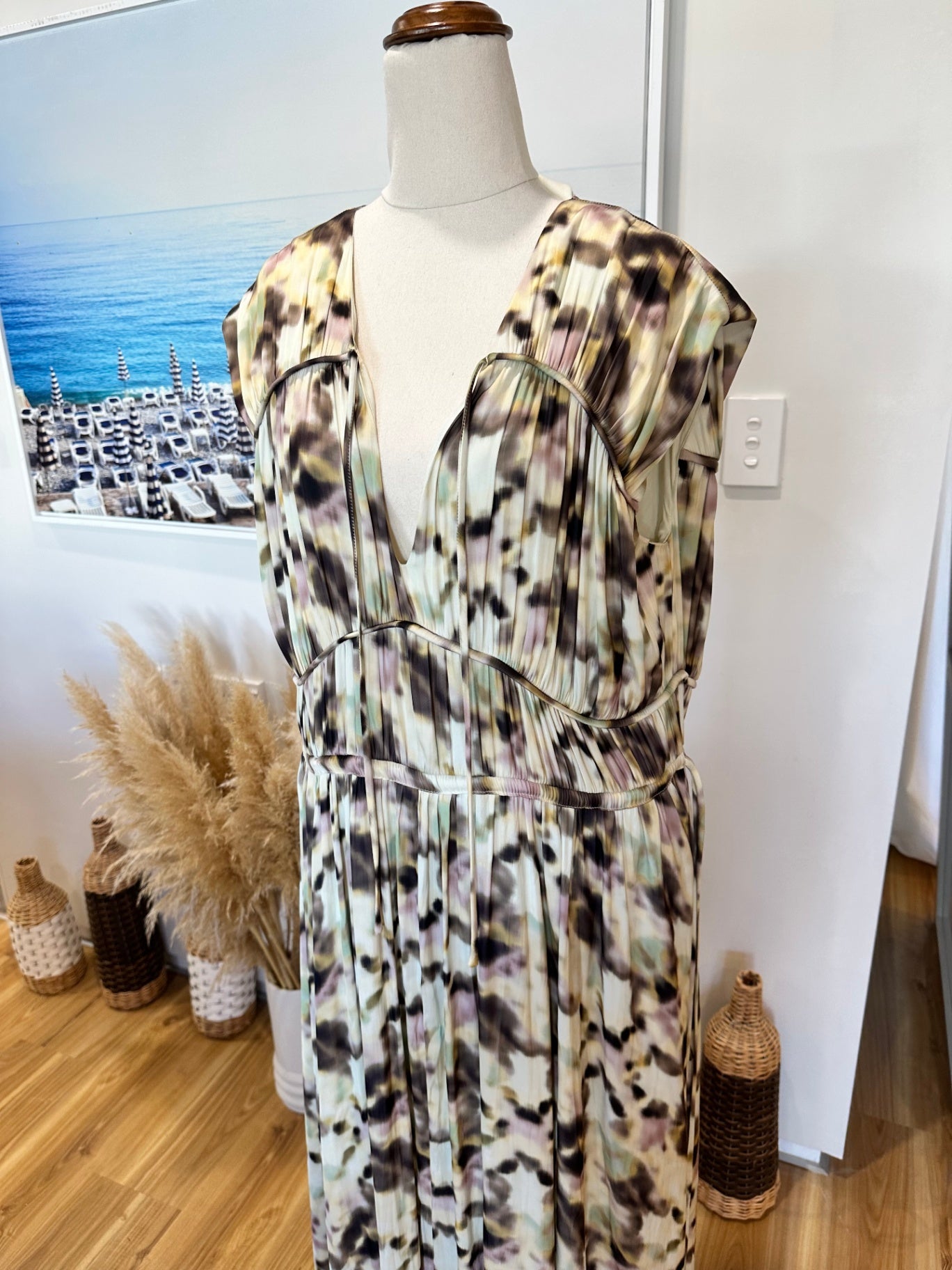 State of Play - Dress - Size 16 - NEW