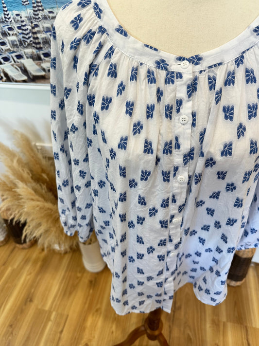 Blouse - Large - White with blue print