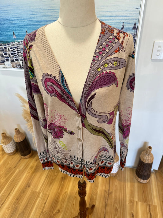 Heine Cardigan - Medium - Beige w floral and abstract patterns