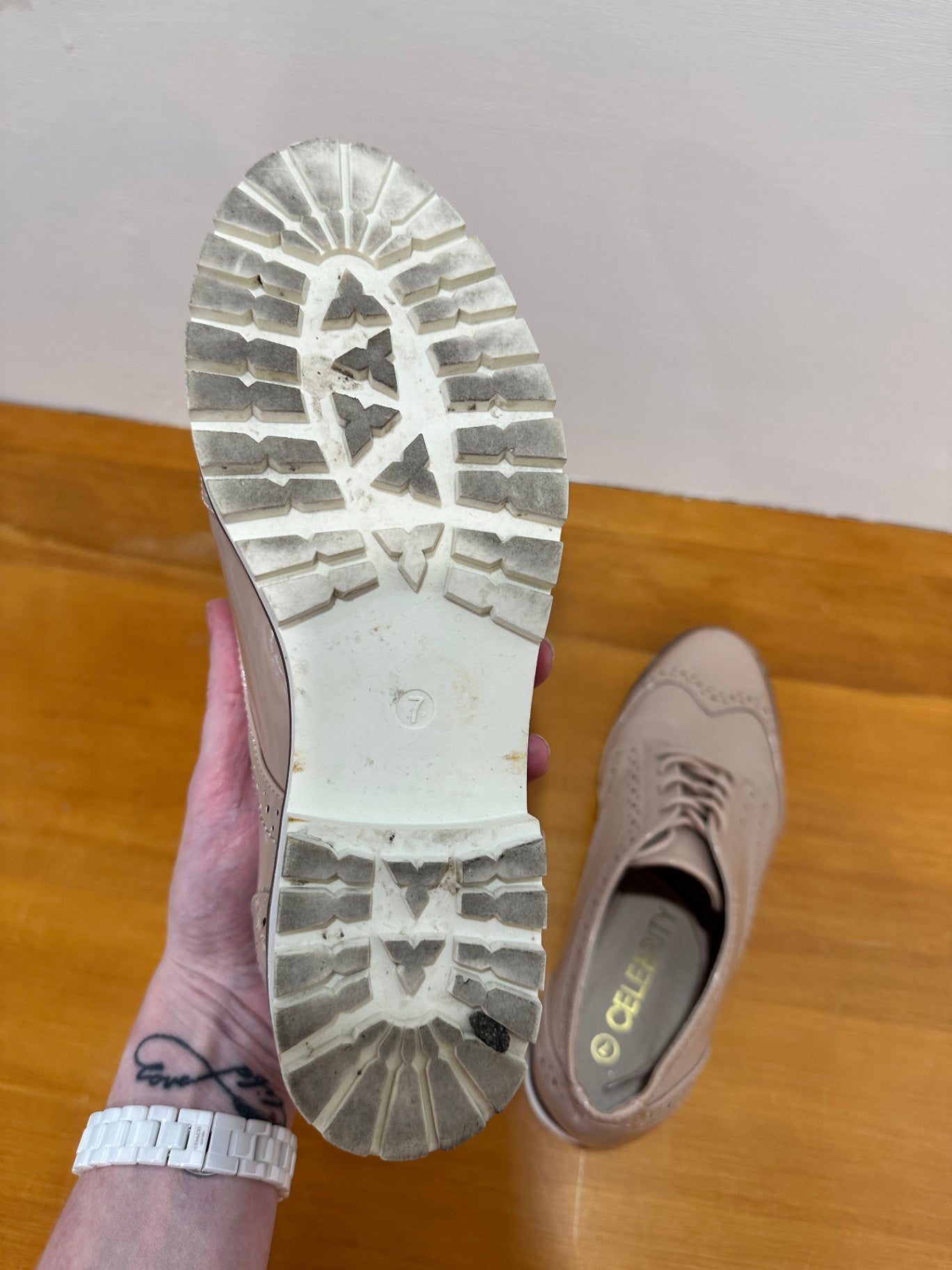 Celebrity - Patent Oxford Shoes - Size 7 - Beige