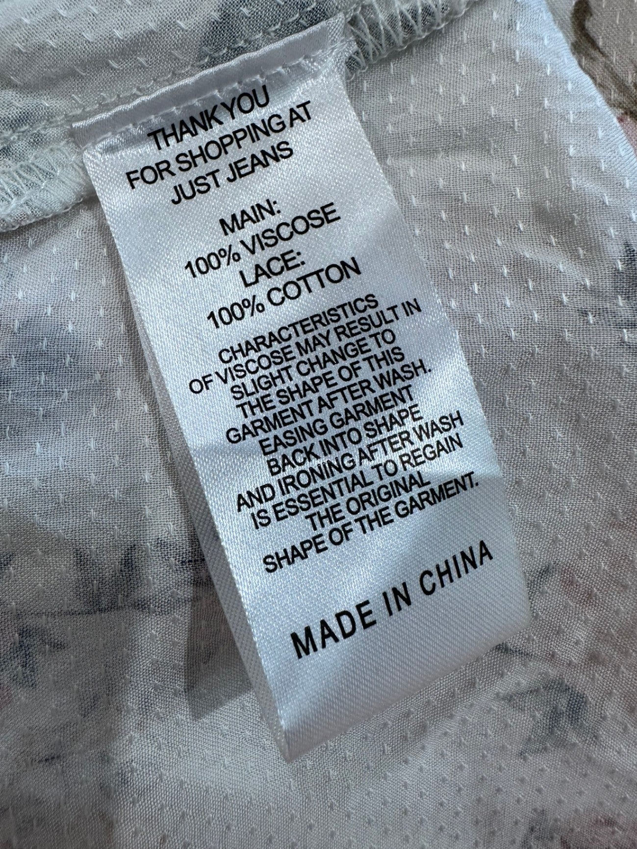 Just Jeans - Dress - Size 10 - Cream with pink and red floral patterns