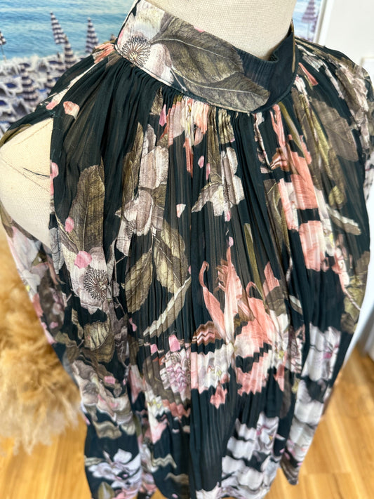 White Closet - Blouse - Size 10 - Green w Florals