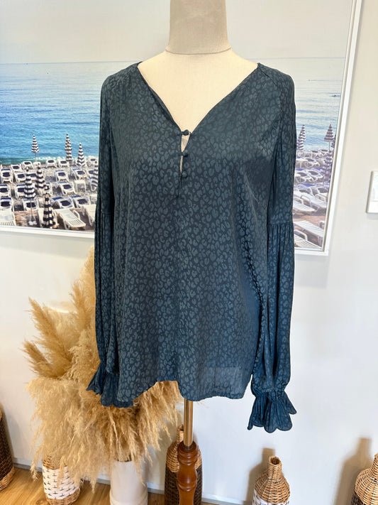 State of Play - Long-sleeve Blouse - Size 12 - Dark Blue w Animal Print
