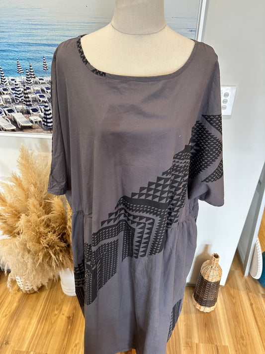 Adrienne Whitewood - Maxi Dress - Large / Extra Large - Grey + Black