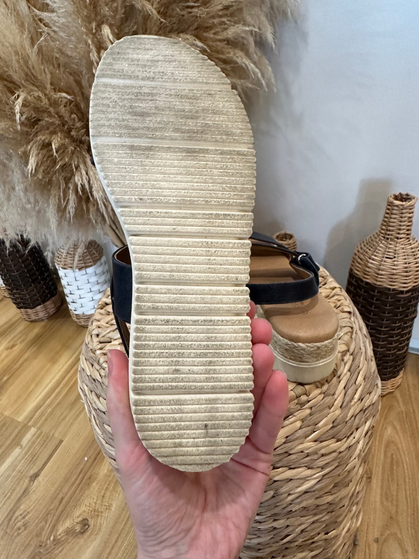 STEP ON AIR Sandals Navy