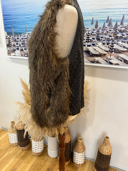 Foil Faux Fur Grey/Black Vest Medium