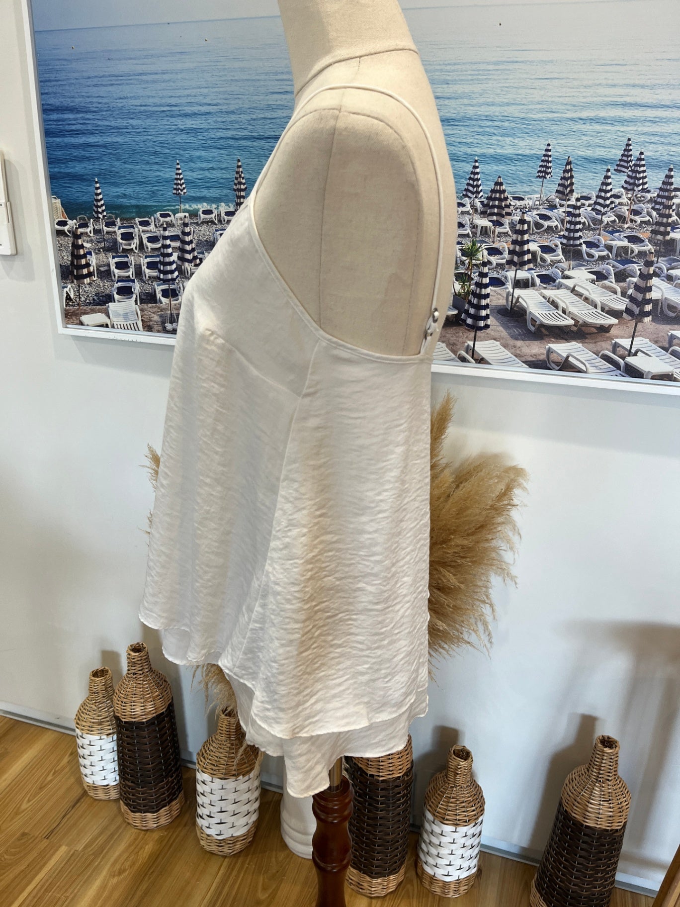 Abercrombie & Fitch White Top Small