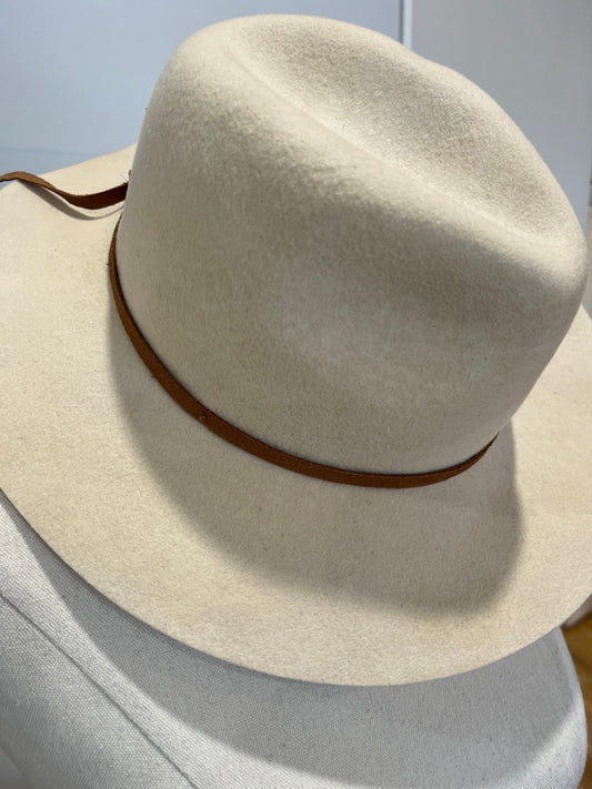 Long Lost Hat S/M Cream/Beige