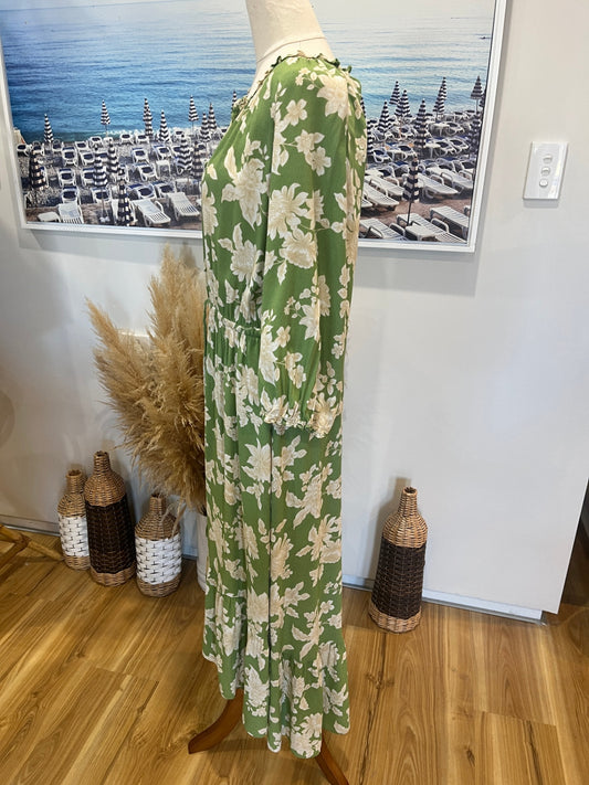 WHISTLE Green/Beige Dress Size 14