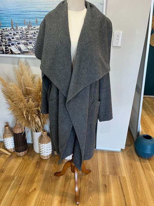 IvyBlu Waterfall Coat - Size 14 - Grey