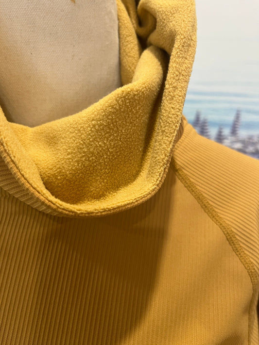 Eivy Sweatshirt Mustard Yellow Size Small