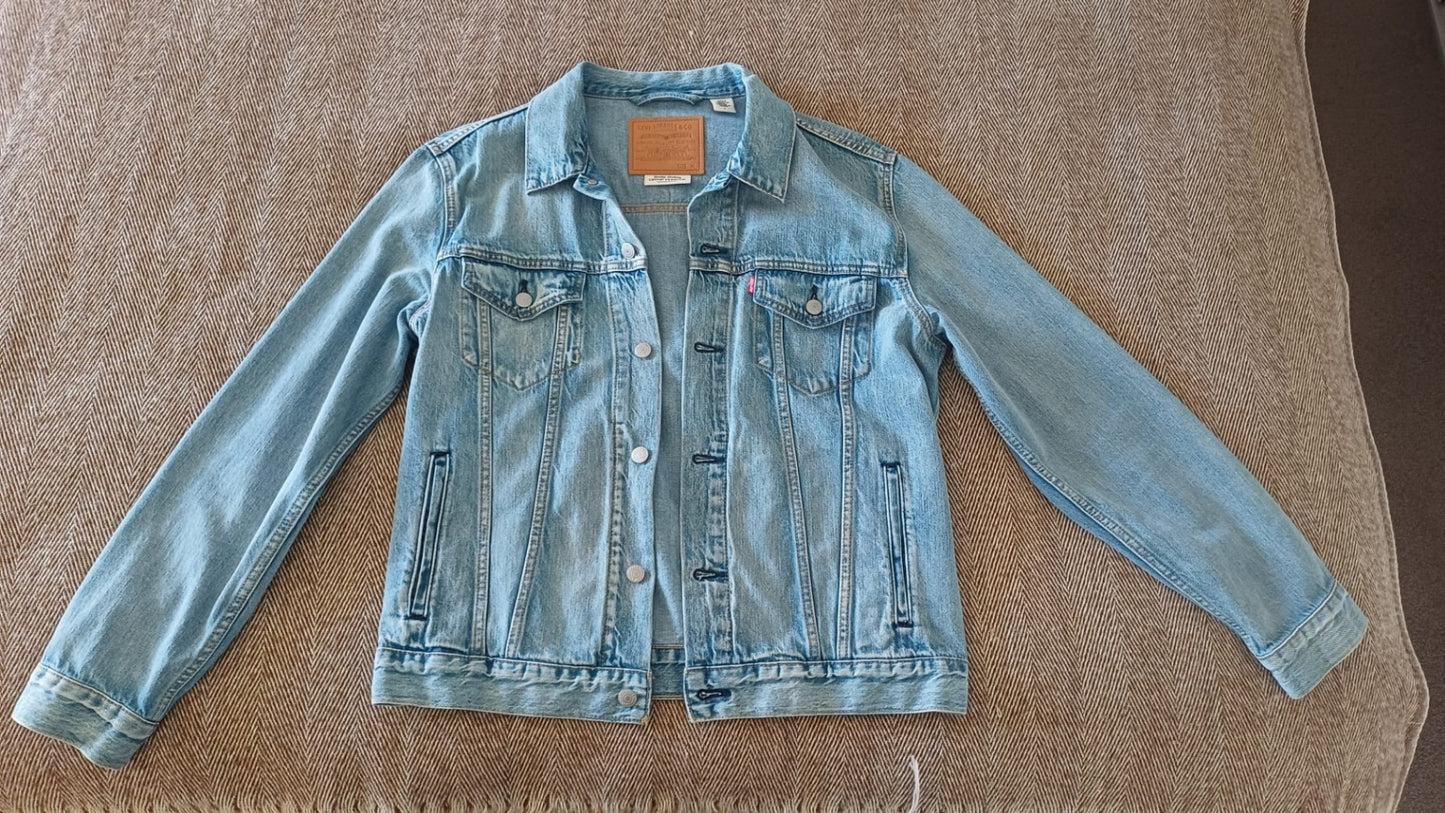 Levi's Jacket M Light Blue
