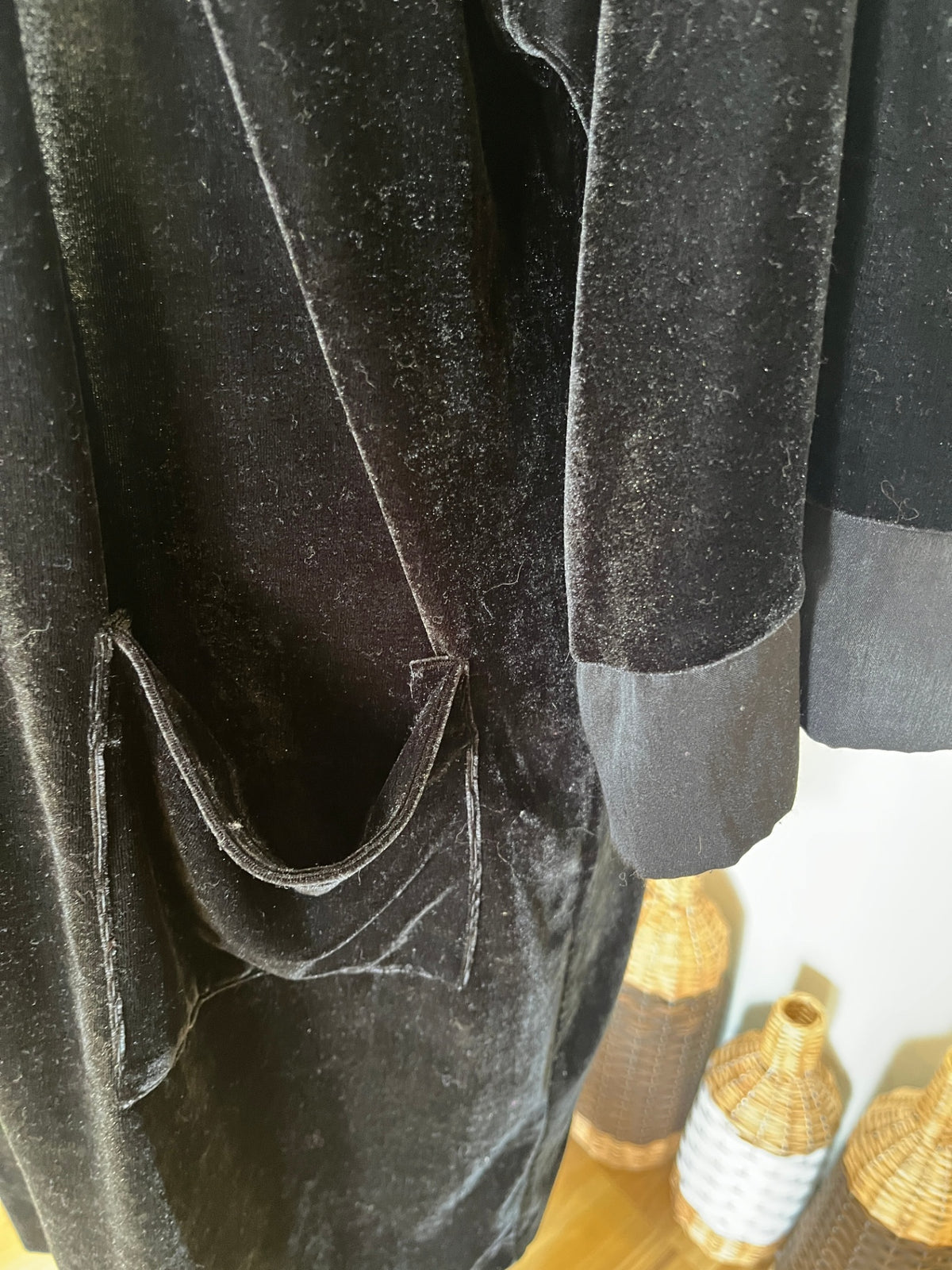 eb&ive Velvety Black Cardigan Jacket – One Size