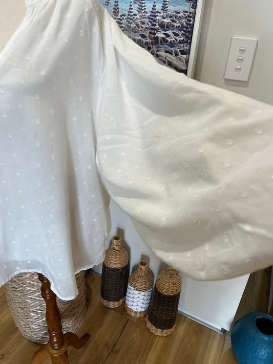 eb&ive Boho Inspired White Top – Size L