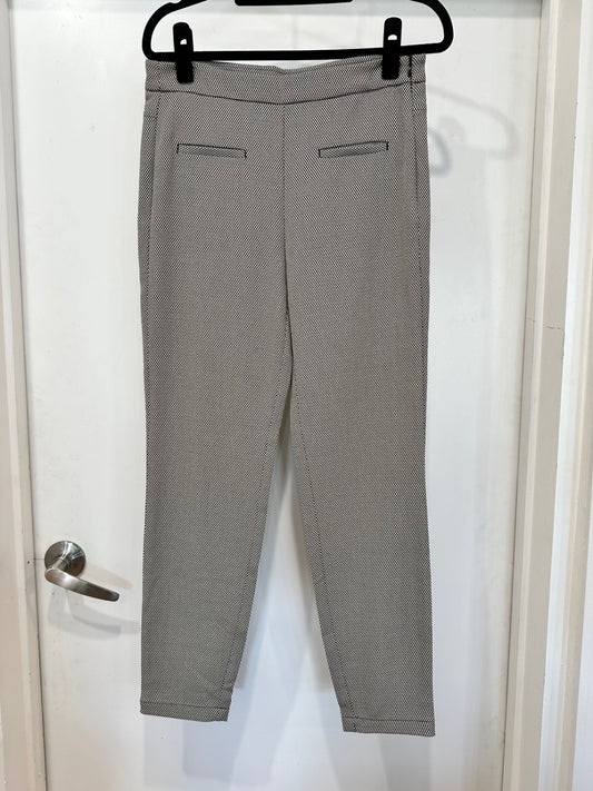 [SALE] United Colors of Benetton - Pants 10