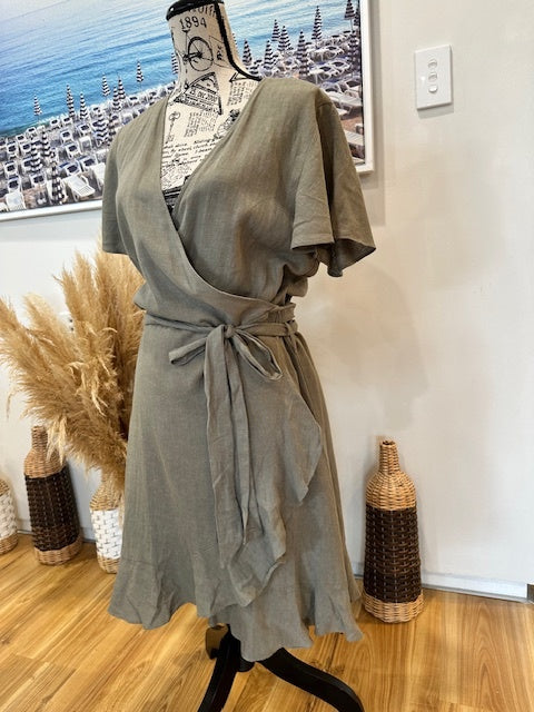 [SALE] Decjuba Dress 14